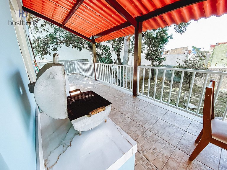 Casa completa com quintal a 500m da praia | MAAL02