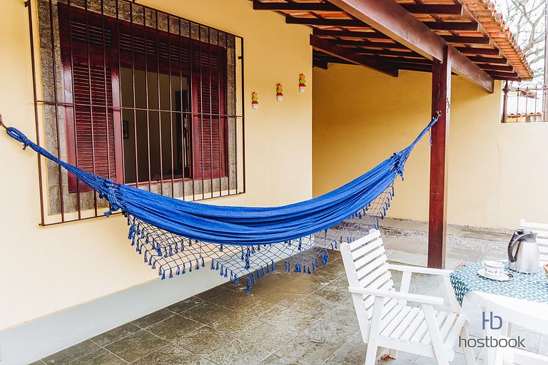 Amplio dúplex con patio trasero a 300m de la playa del centr