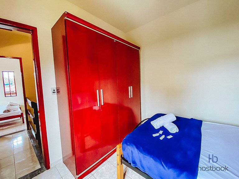 Large duplex with backyard 300m from downtown beach