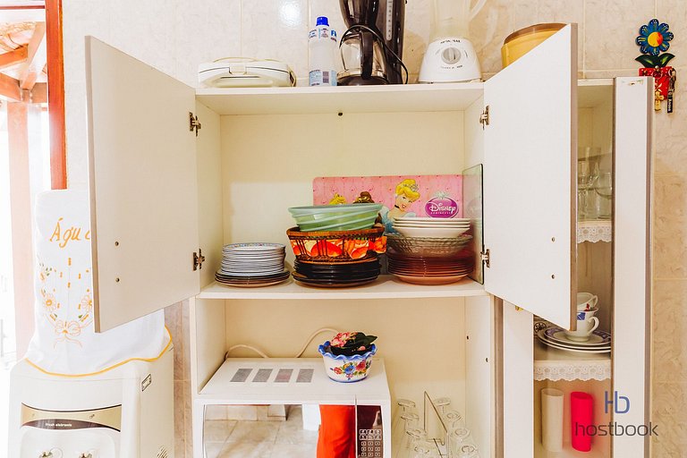 Large duplex with backyard 300m from downtown beach