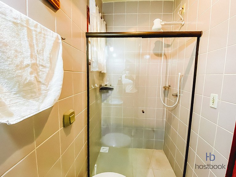 Large duplex with backyard 300m from downtown beach