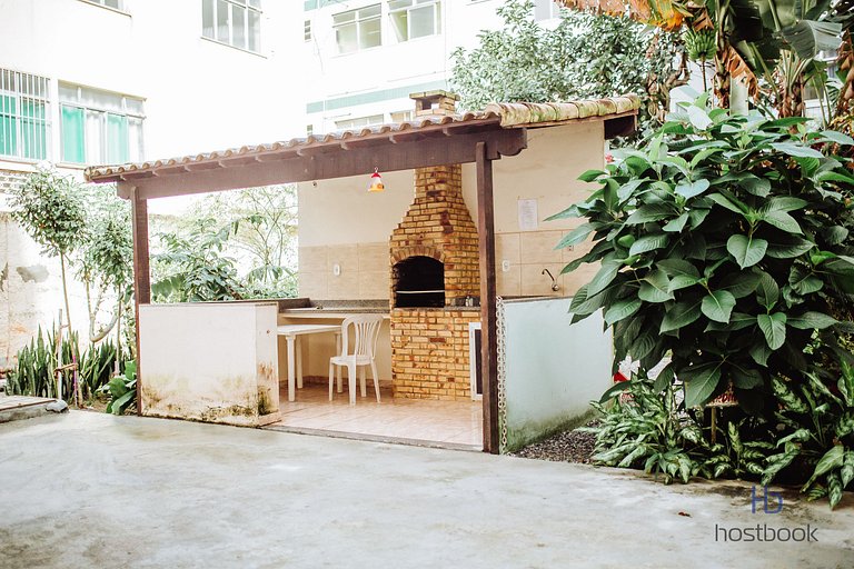 Apto beira-mar no centro | ROMM303