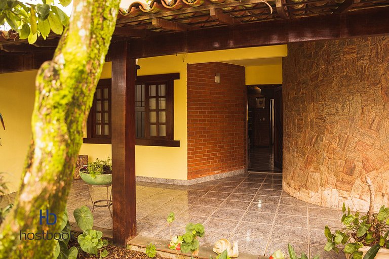 Casarão do Bosque a 200 m da praia | ROUR218