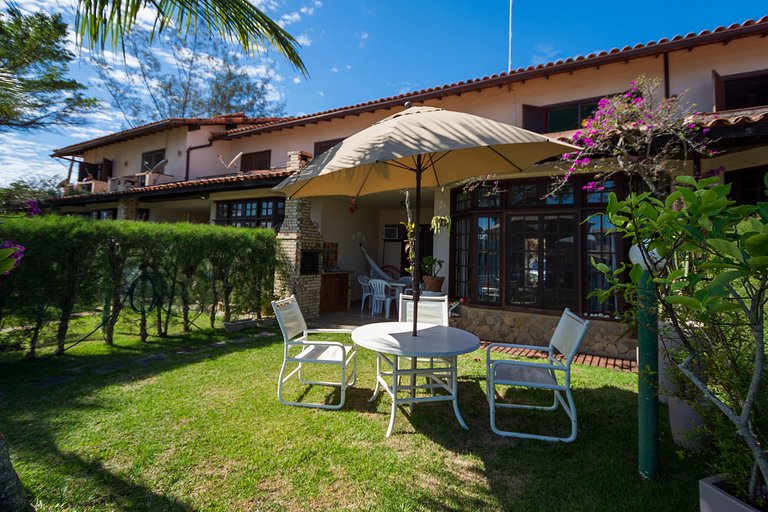 Beautiful house next to the beach and canal