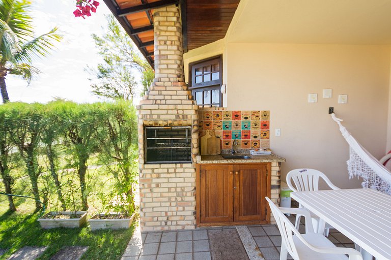 Casa incrível com canal navegável