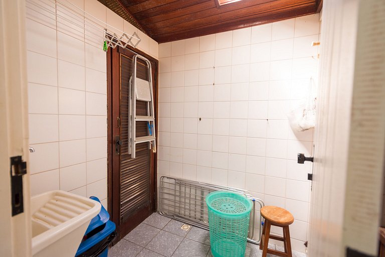Casa incrível com canal navegável