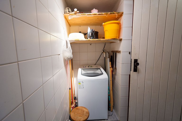 Beautiful house next to the beach and canal