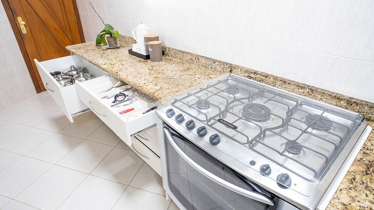 Casa piscina, área gourmet e linda vista | ROGV202