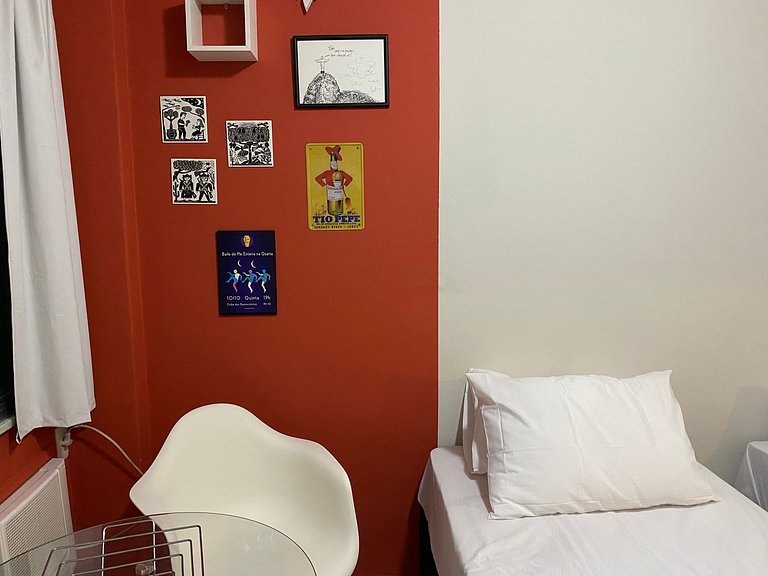 Loft estiloso no coração da Lapa | RJIV312