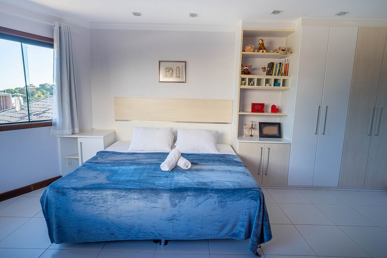 Casa piscina, área gourmet e linda vista | ROGV202