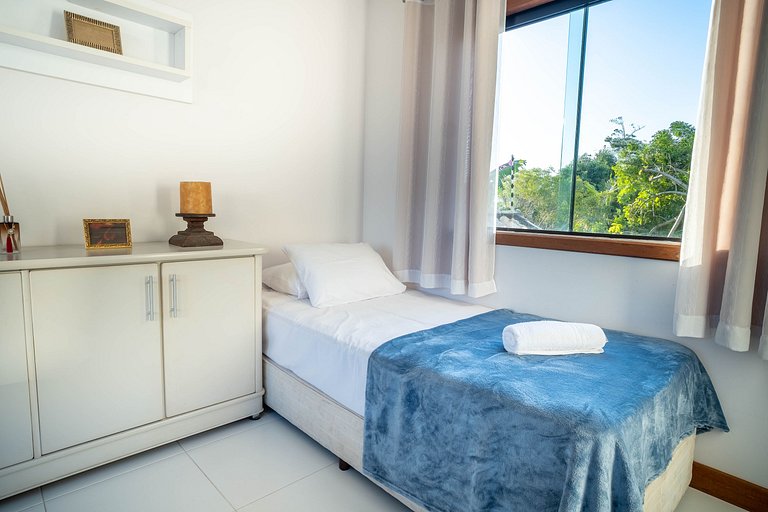 Casa piscina, área gourmet e linda vista | ROGV202