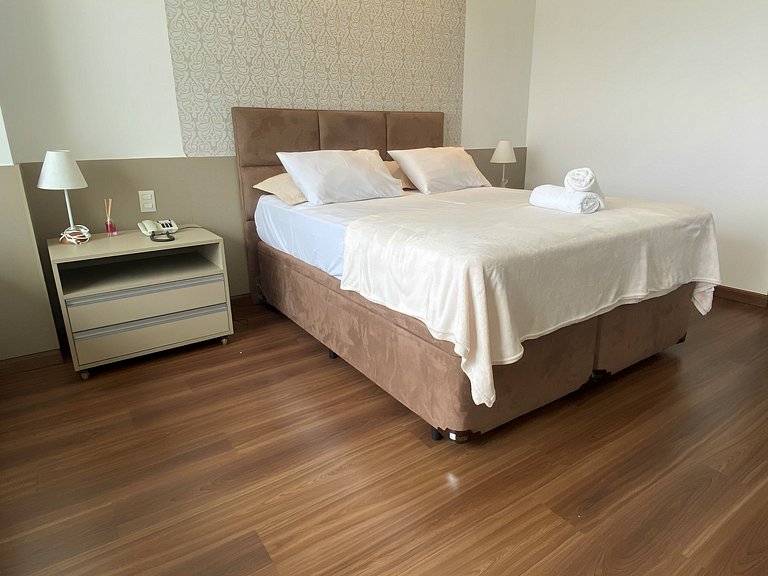 Loft de alto padrão a 100m da praia | MAMR607