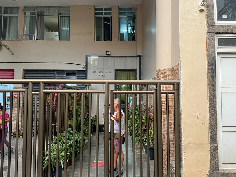 Loft estiloso no coração da Lapa | RJIV312
