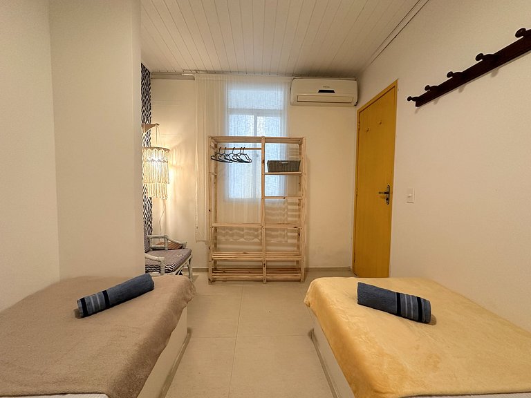 Casa praiana em excelente localização | ROPL12