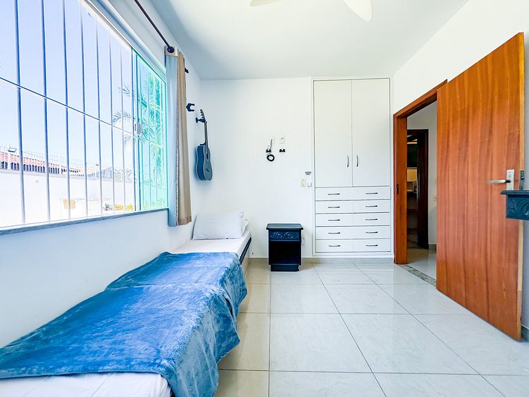 Casarão e piscina localização excelente | ROSF91