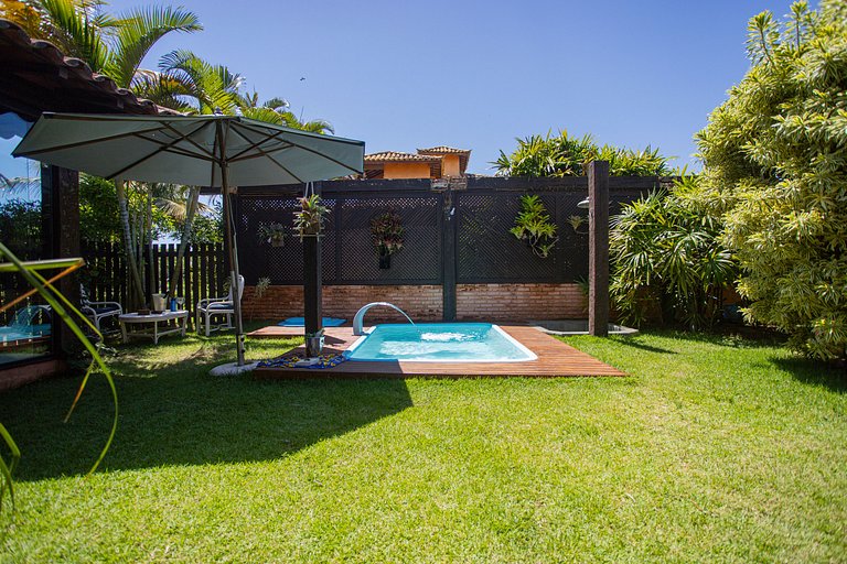 Linda casa em condomínio a 300 m da praia | BZBC19