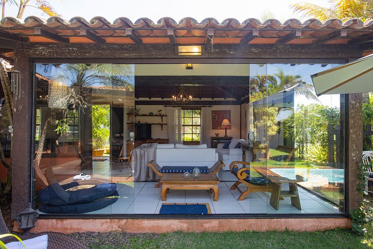 Linda casa em condomínio a 300 m da praia | BZBC19