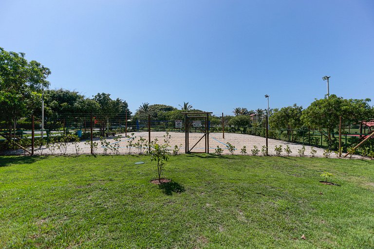 Linda casa em condomínio a 100 m da praia | BZBC19