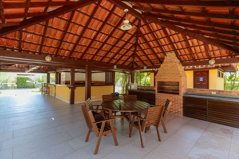 Linda casa em condomínio a 300 m da praia | BZBC19