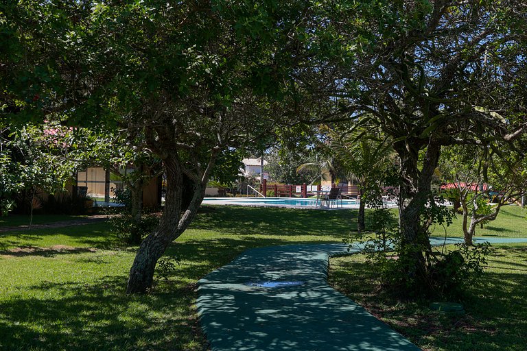 Linda casa em condomínio a 300 m da praia | BZBC19