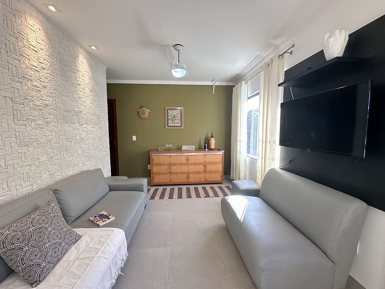 Casa com hidromassagem a passos da praia | BZCE359