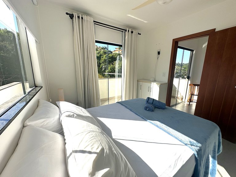 Casa com hidromassagem a passos da praia | BZCE359