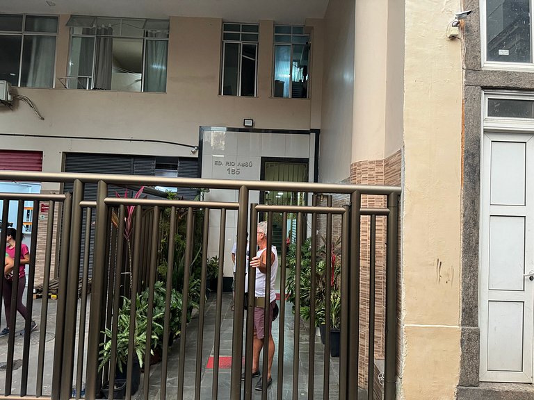 Loft estiloso no coração da Lapa | RJIV312