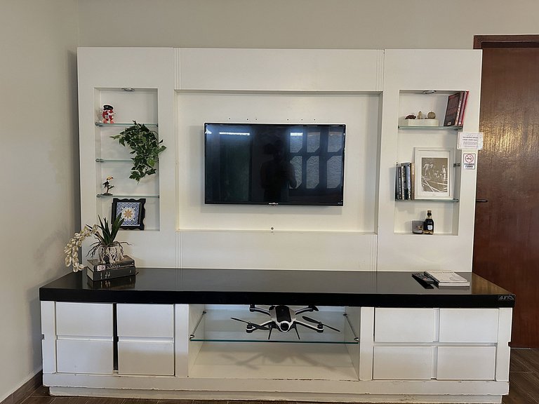 Casa completa com quintal a 500m da praia | MAAL02