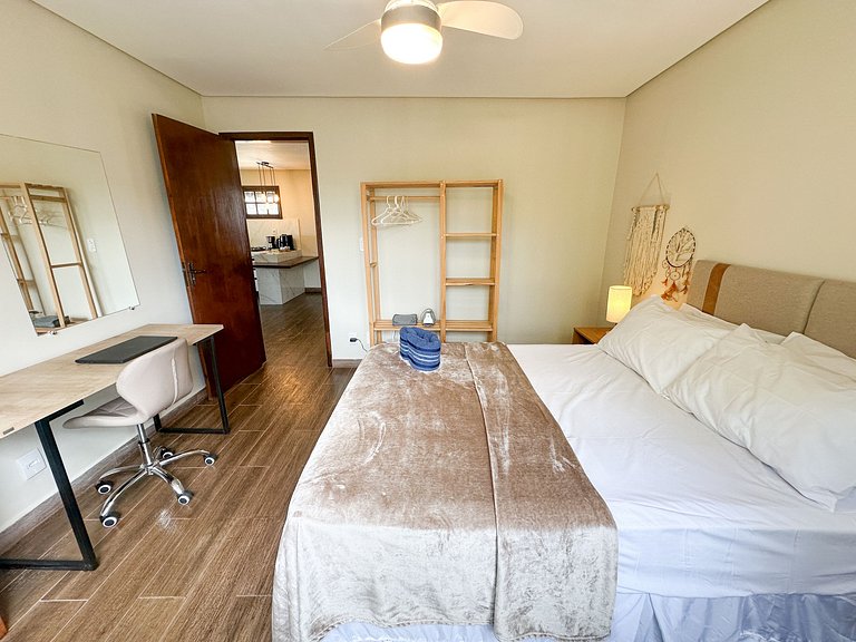 Casa completa com quintal a 500m da praia | MAAL02