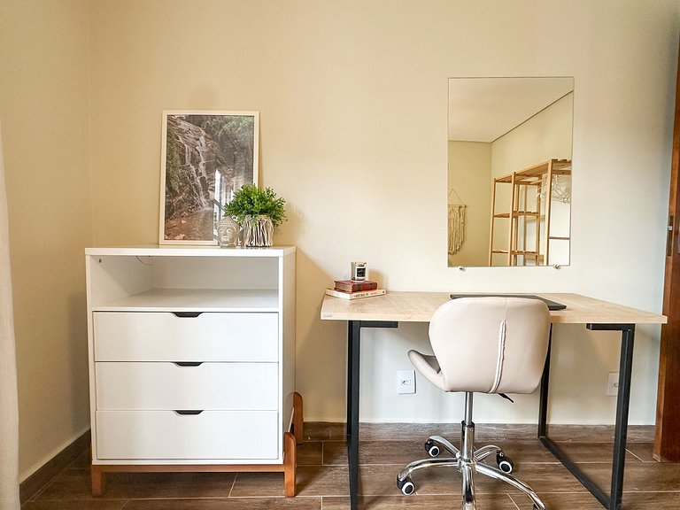 Casa completa com quintal a 500m da praia | MAAL02