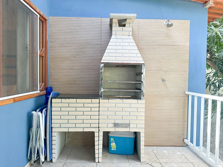 Complete house with backyard near Pecado beach