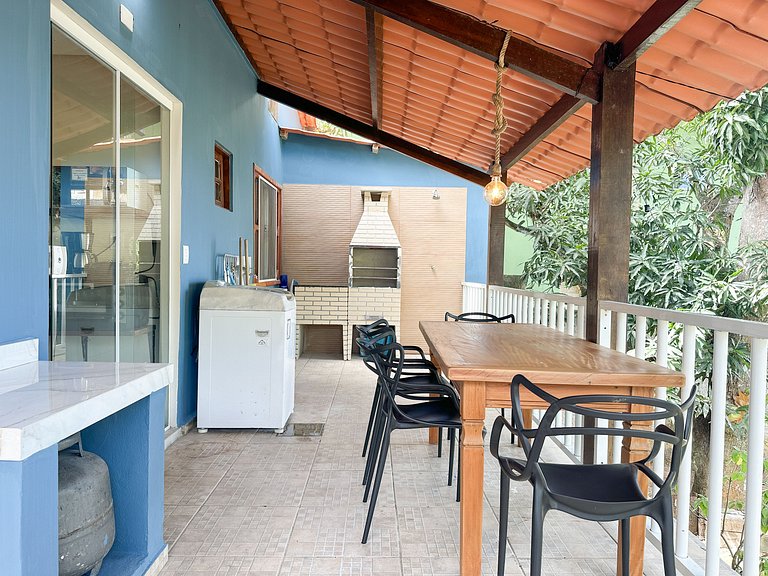 Casa completa con patio trasero cerca de la playa de Pecado