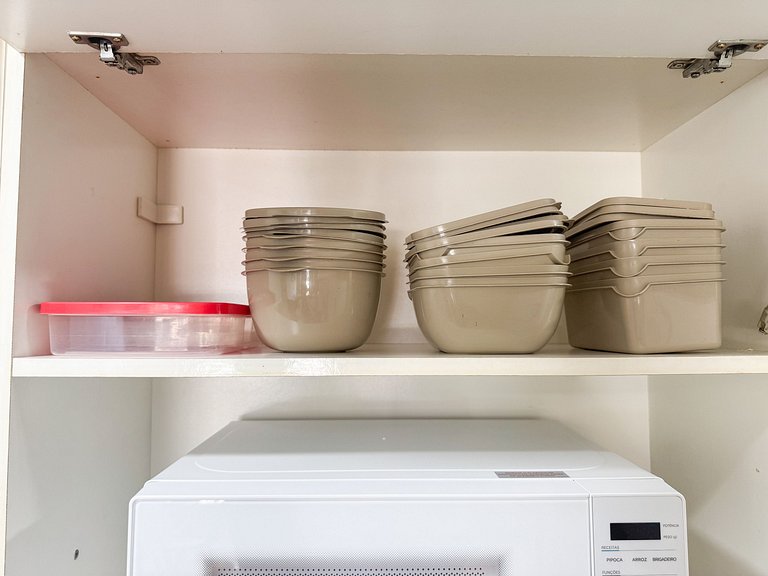 Apto na beira da praia do Centro | ROMM109