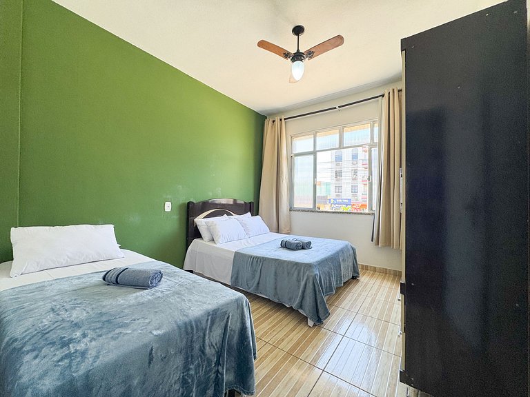 Apto na beira da praia do Centro | ROMM109