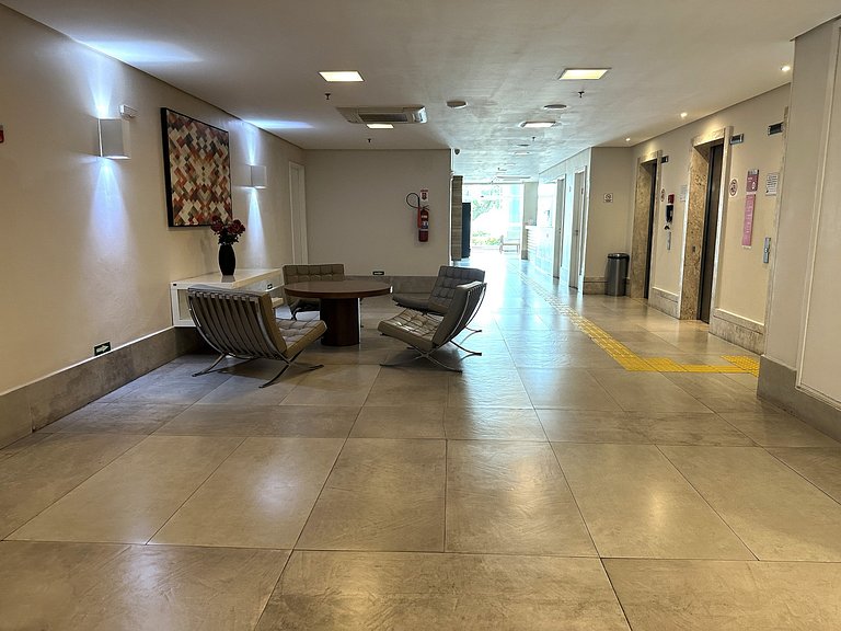 Loft agradável em excelente localização |MARA504