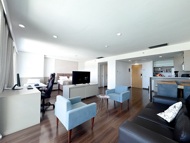 Loft de alto padrão a 100m da praia | MAMR607