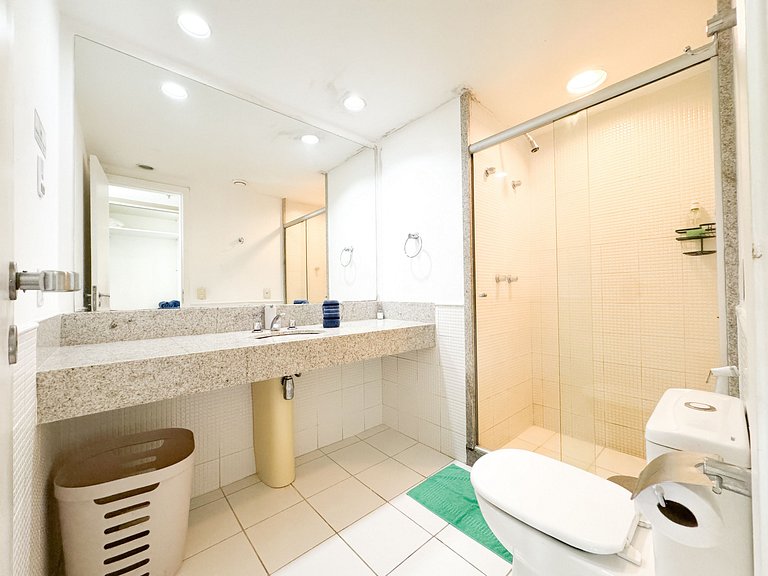 Loft de alto padrão a 100m da praia | MAMR607