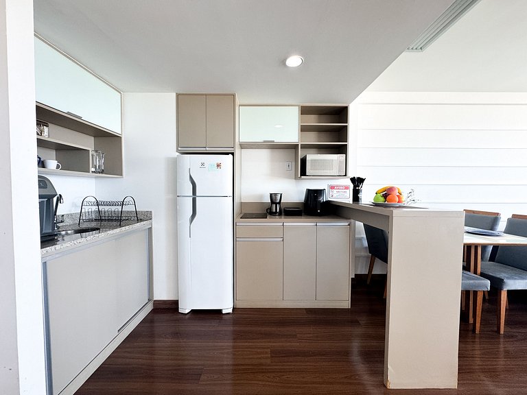 Loft de alto padrão a 100m da praia | MAMR607