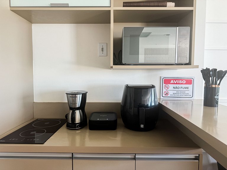 Loft de alto padrão a 100m da praia | MAMR607