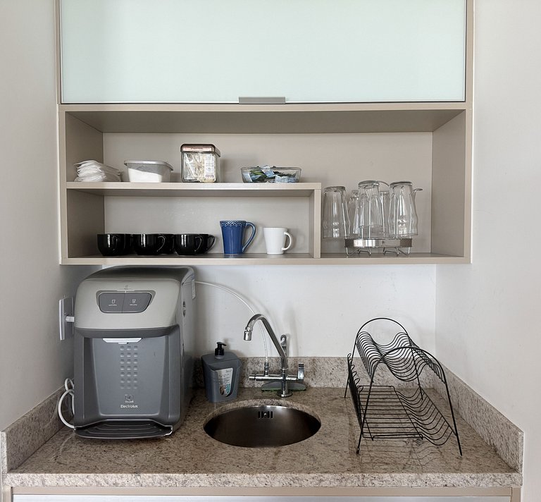 Loft de alto padrão a 100m da praia | MAMR607