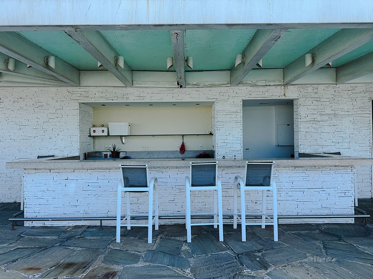 Loft de alto padrão a 100m da praia | MAMR607