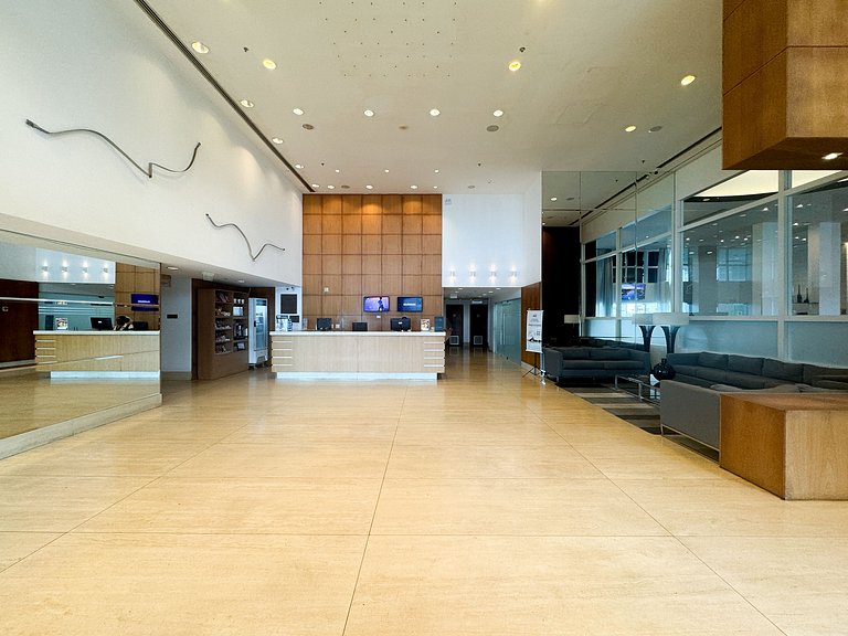 Loft de alto padrão a 100m da praia | MAMR607