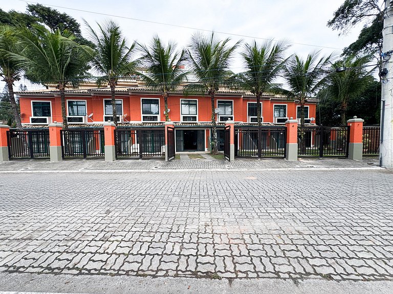 Casa em condomínio a beira mar | ROTC5